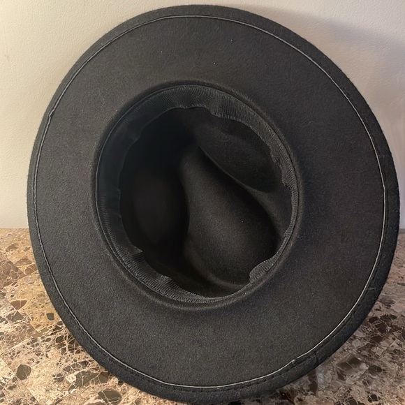 Fashion Nova Black Fedora Hat - Picture 9 of 14